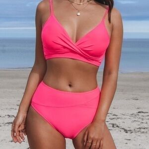 CUPSHE Hot Pink Bikini Size M NWT